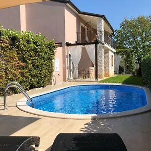 Apartment Bacio, Umag